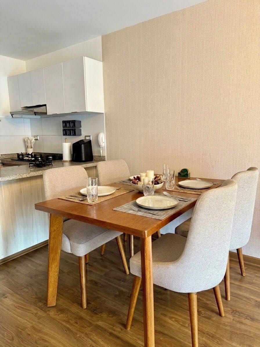 Classic Apartment, Balcony, City View | Dining room