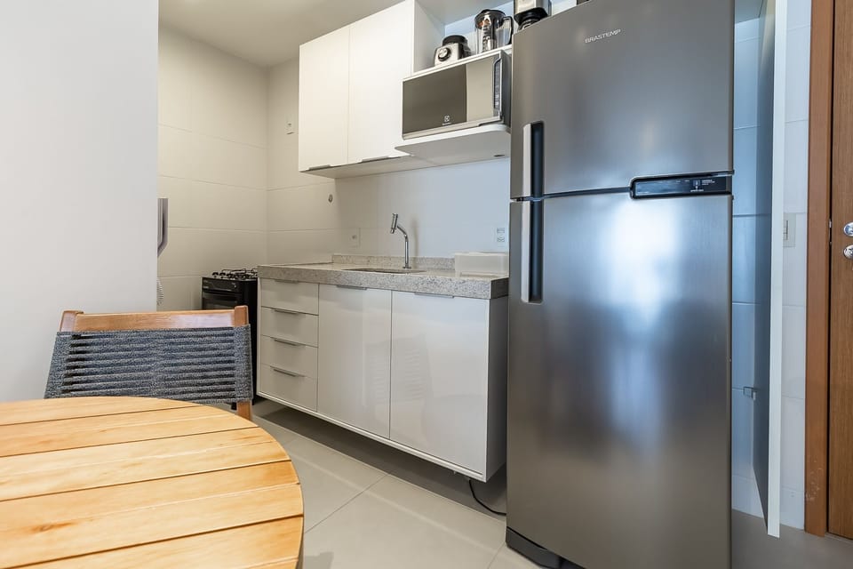 Apartment | Private kitchen | Toaster, blender, cookware/dishes/utensils, dining tables