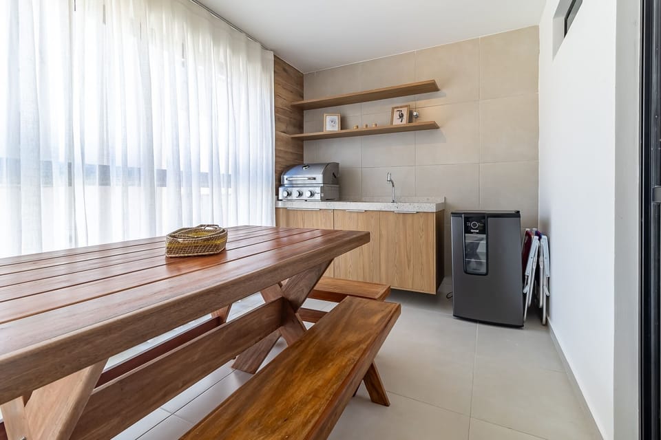 Apartment | Dining
