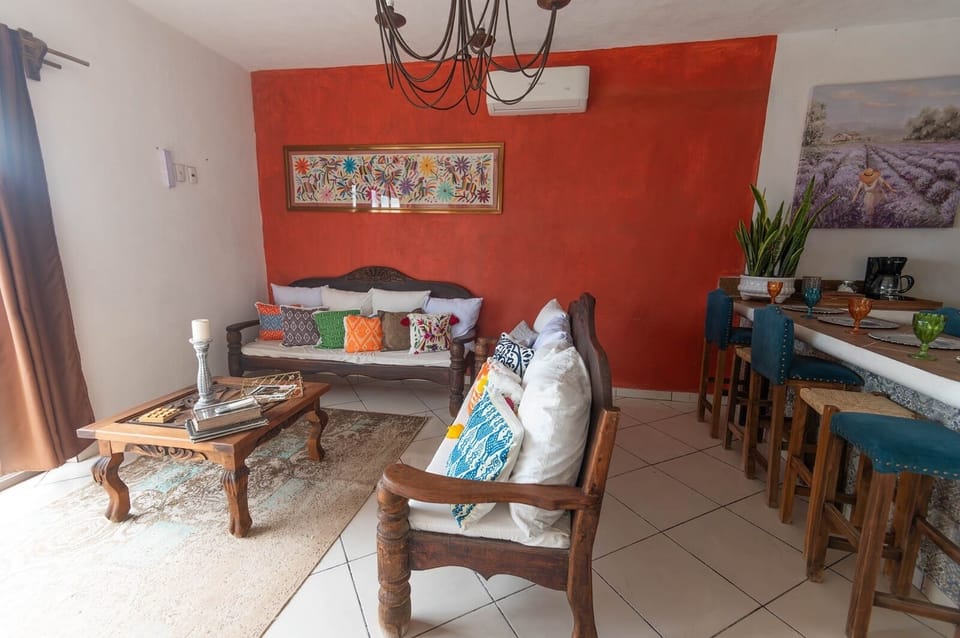 Comfort Villa, Balcony | Living area