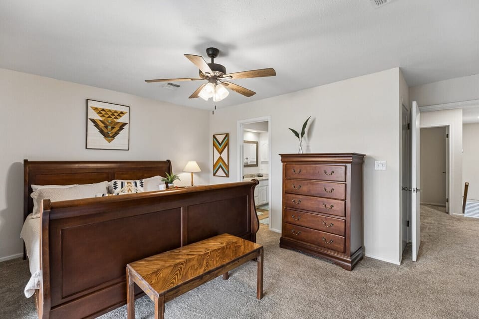 Bedroom 2 | Sleigh Bed | Ensuite Bathroom Access