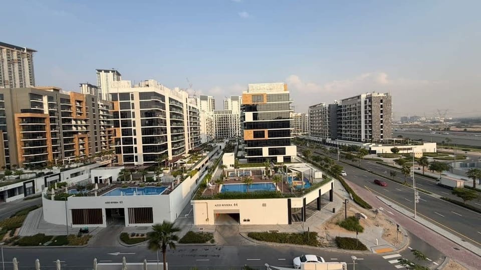 Community and building views in Azizi Riviera