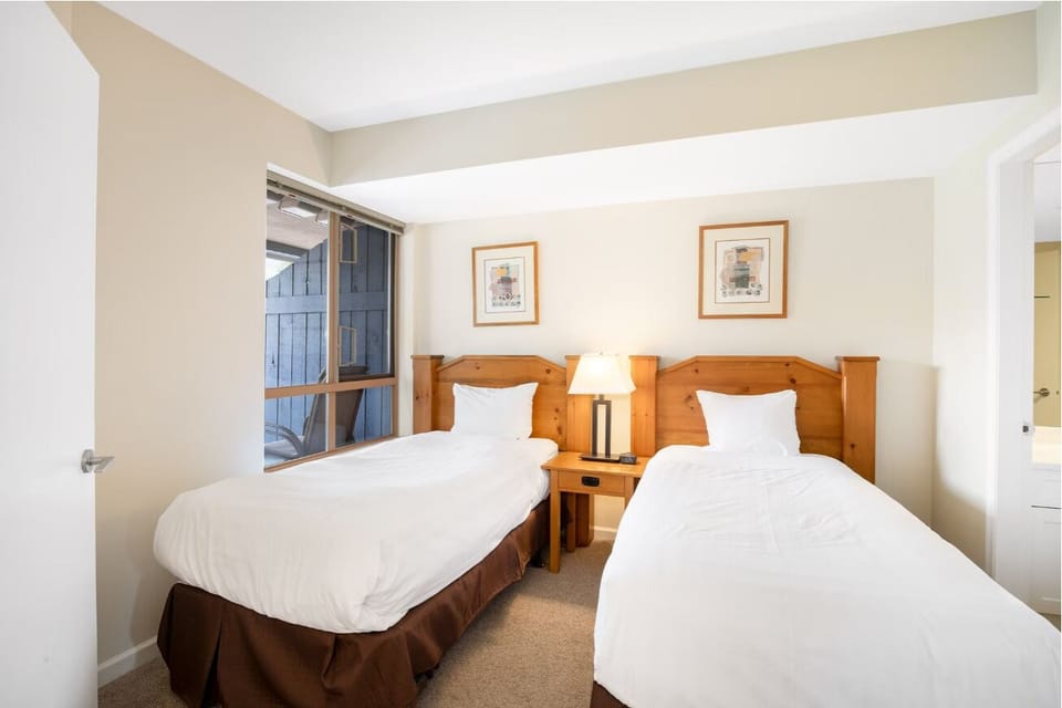 Settle in comfortably with twin beds and soft, quiet lighting.