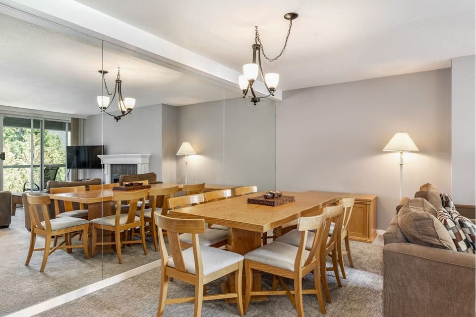 Host memorable dinners around a spacious table for everyone.