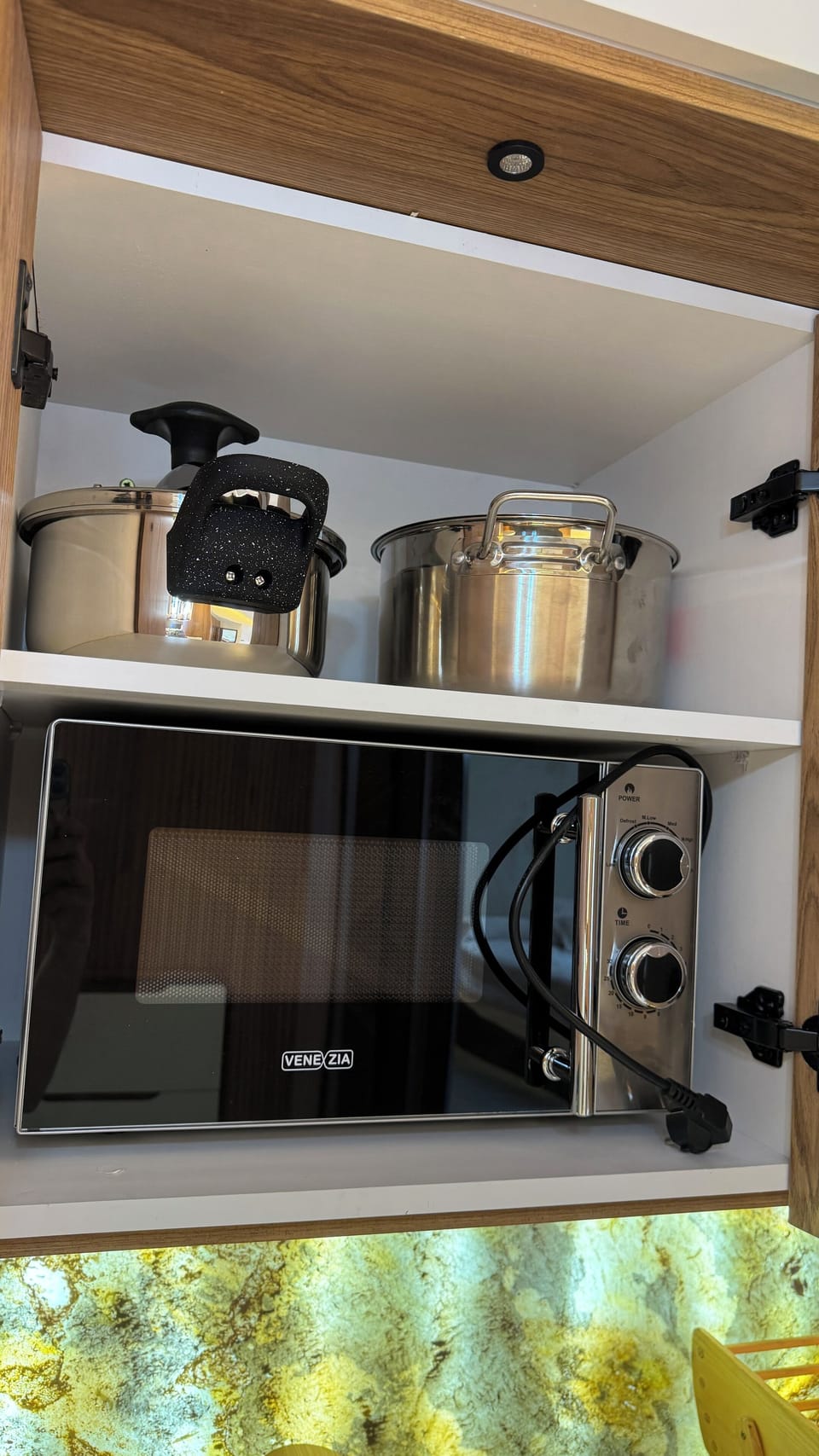 Microwave