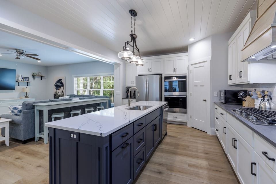 Gourmet kitchen stocked with all you need to feed your group.