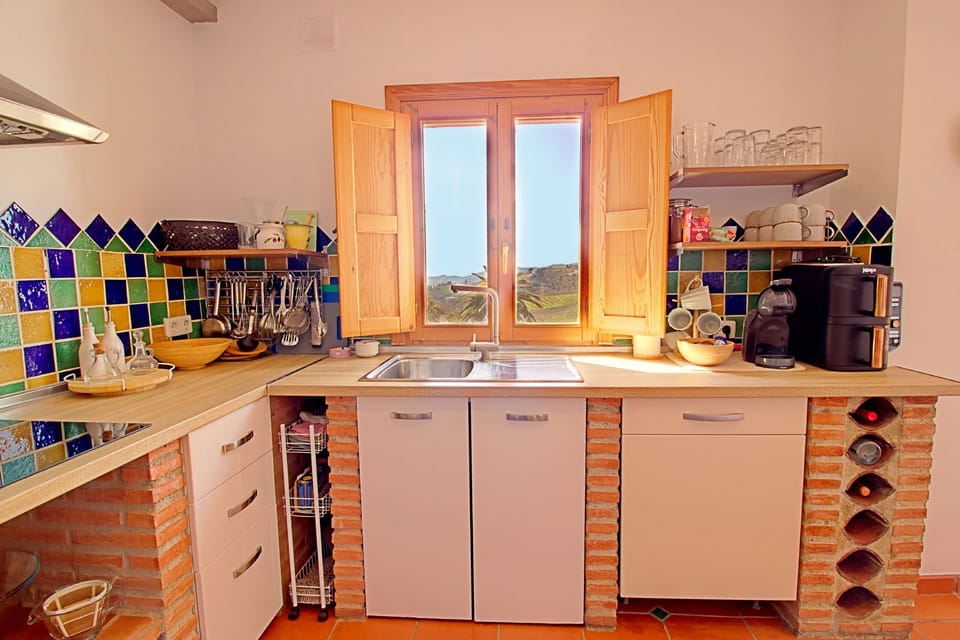 Casa Hiberica %28apartment%29 %2D appliances include an air fryer and dishwasher