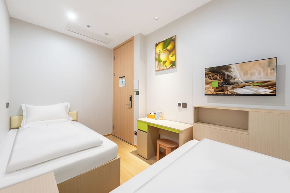 Twin Room Shared Bathroom No Window | Down comforters, WiFi (free), bed sheets