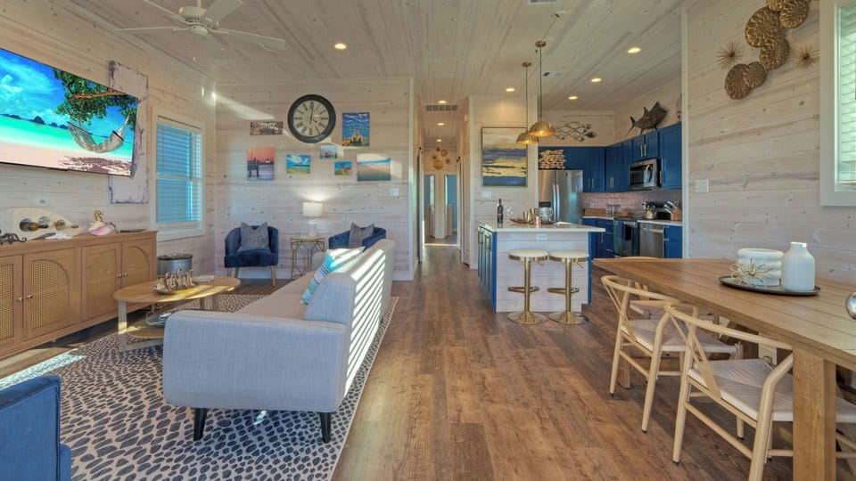 House (Multiple Bedrooms) | Interior