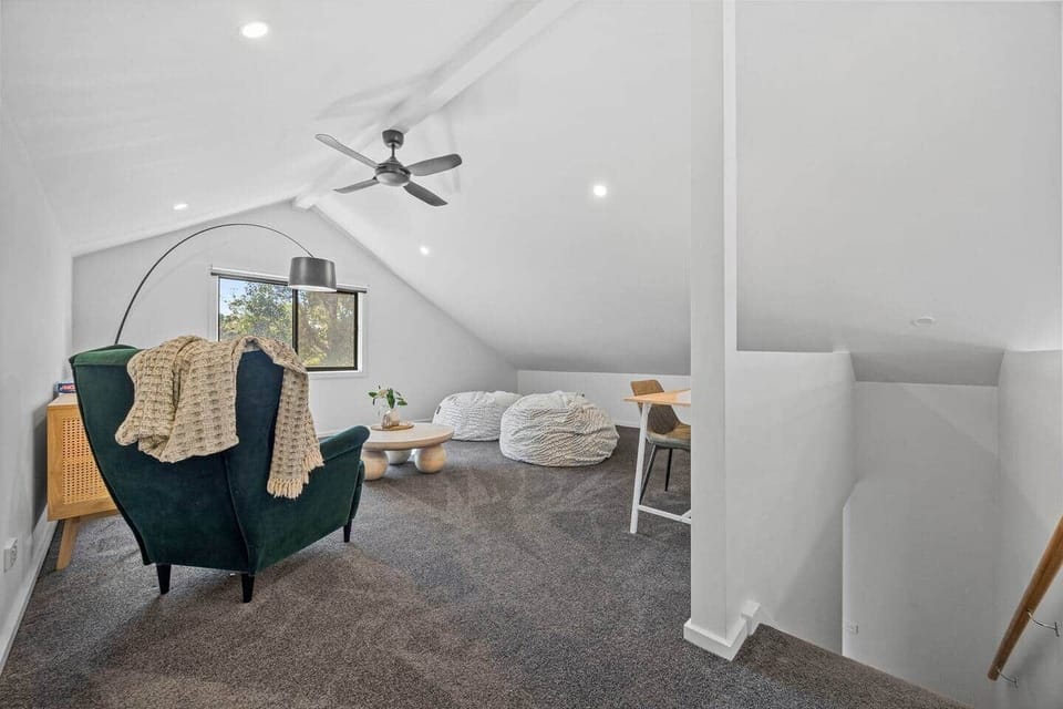 Upstairs loft with desk