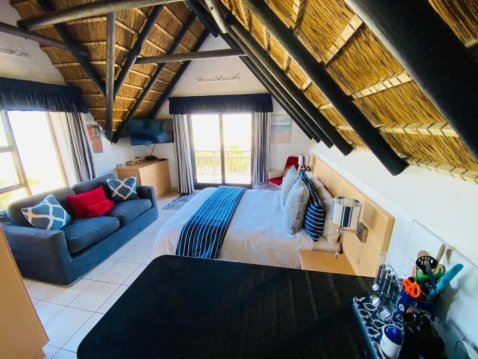 Deluxe Apartment, Ocean View | Individually furnished, desk, iron/ironing board, free WiFi