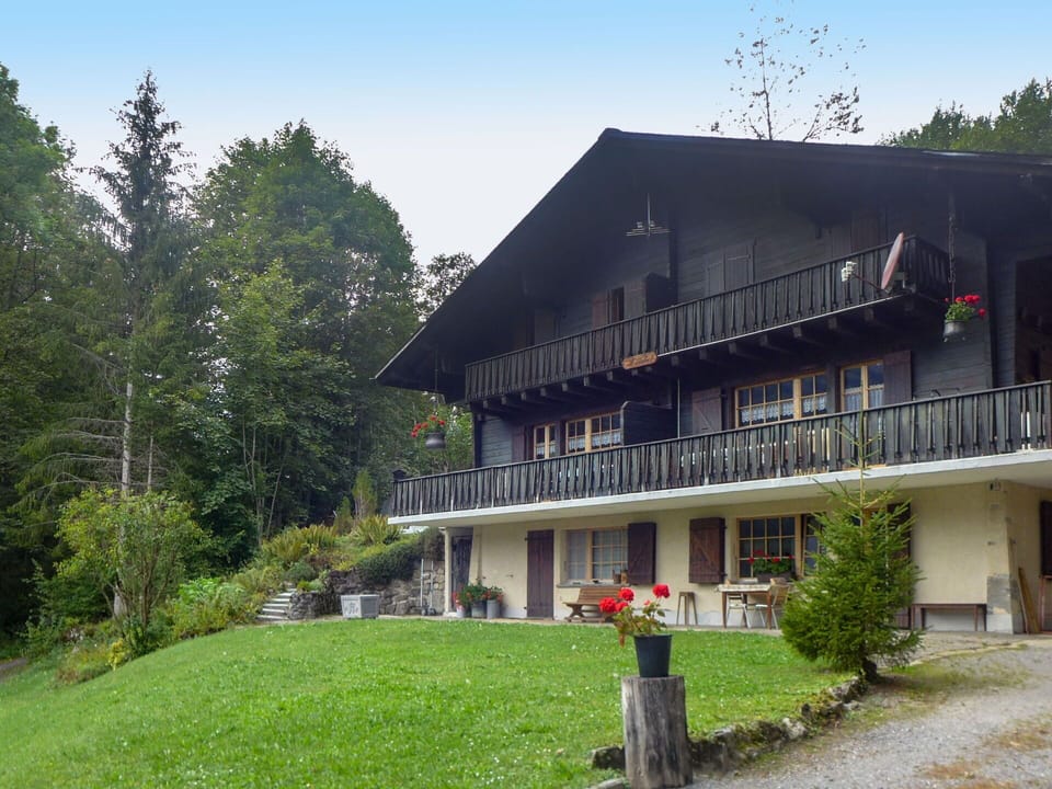 House, Property, Home, Building, Architecture, Real Estate, Cottage, Roof, Mountain, Estate