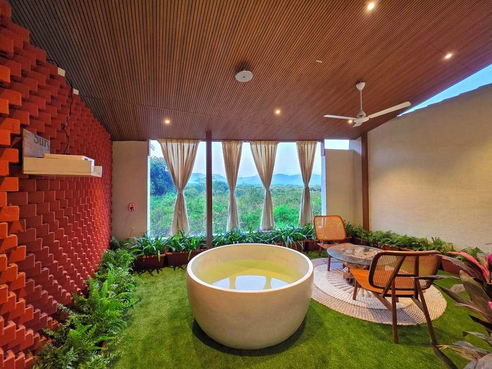 Luxury Suite, Valley View | Balcony view