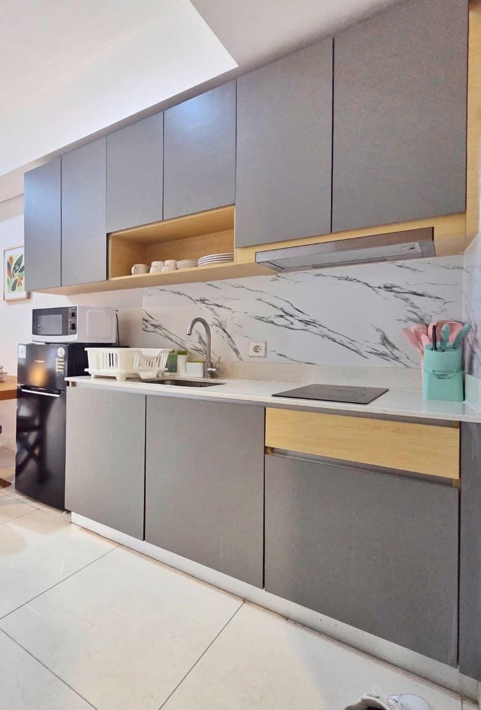 Apartment, 2 Bedrooms, City View | Private kitchen | Fridge, stovetop, cookware/dishes/utensils