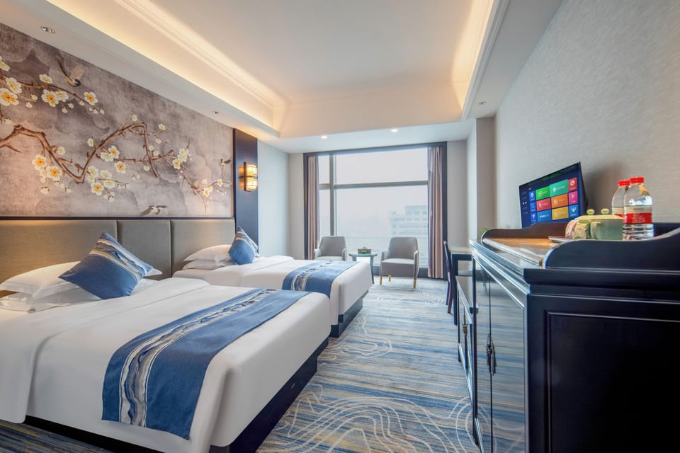 Comfort Twin Room, City View | In-room safe, blackout drapes, free WiFi