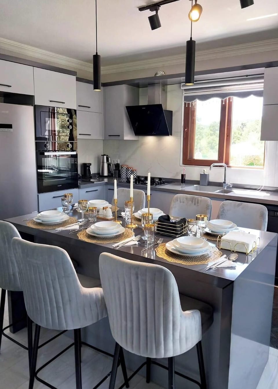 Villa, Mountain View | Private kitchen