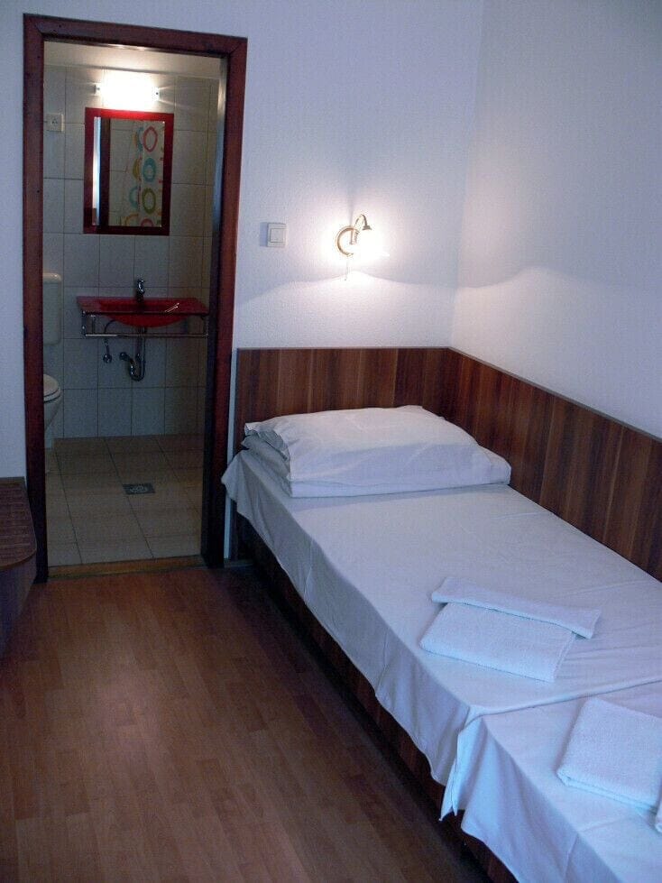 Desk, free WiFi, bed sheets