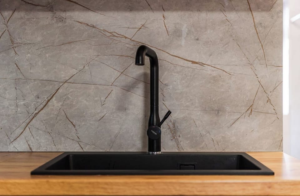 Fully-equipped kitchen details