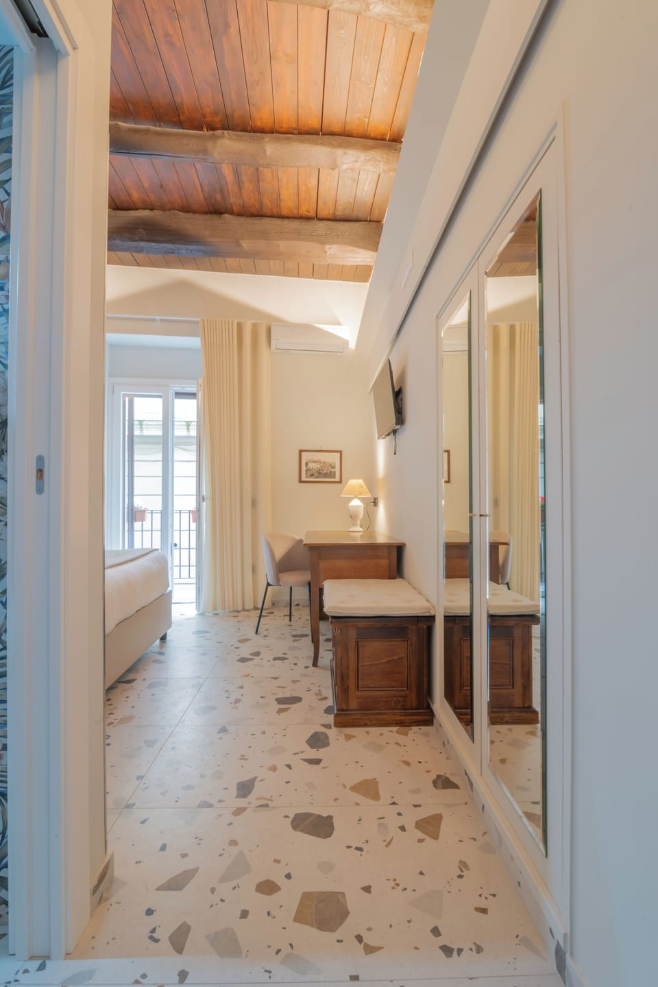 Deluxe Double Room, Balcony, City View | Desk, free WiFi