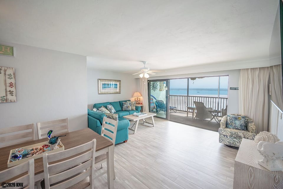 Nearly every room has a gorgeous view of the Gulf