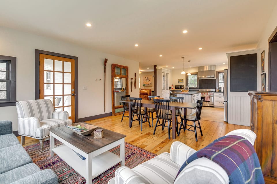 House (4 Bedrooms) | Interior