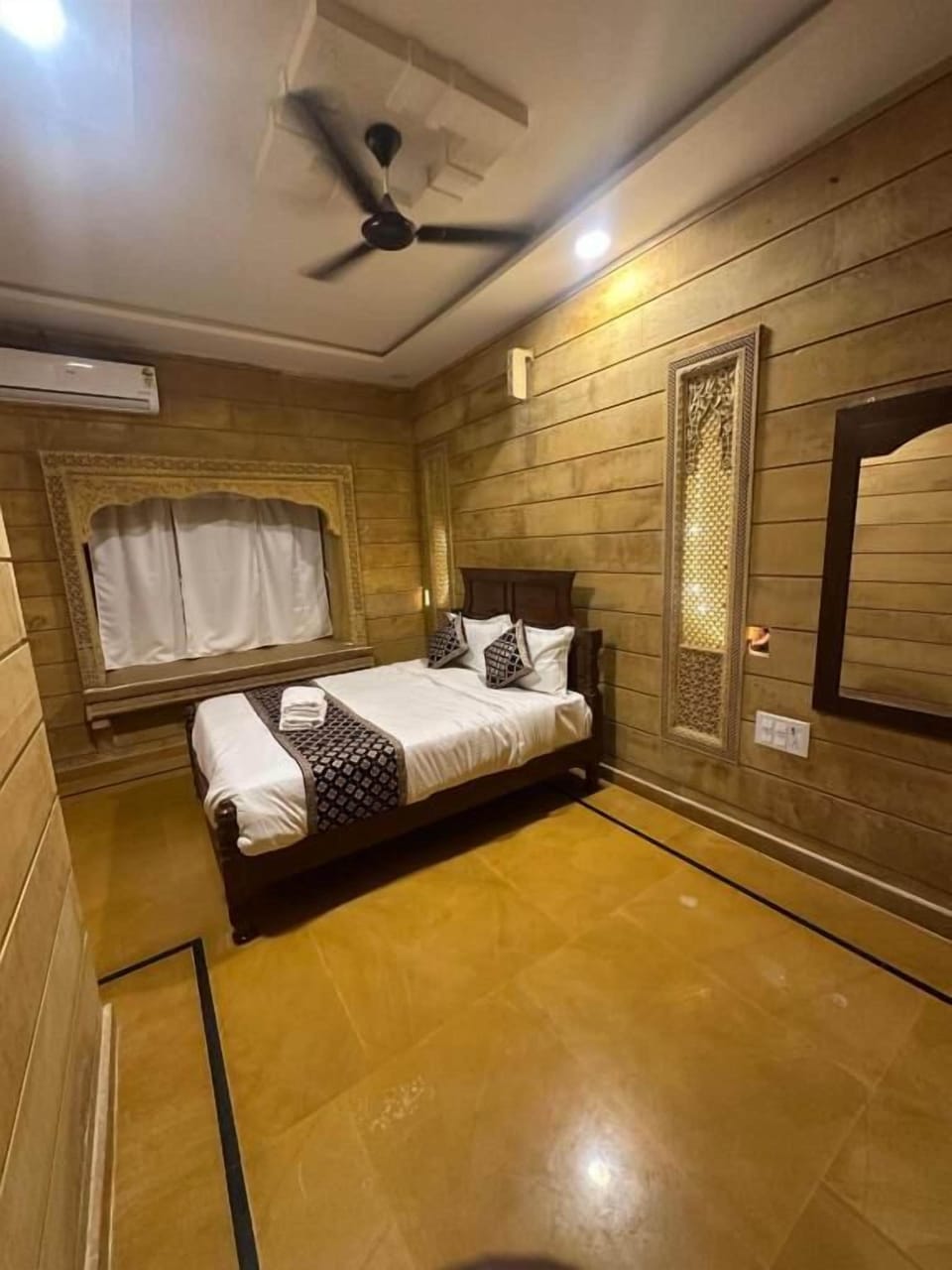 Deluxe Double Room | In-room safe, free WiFi