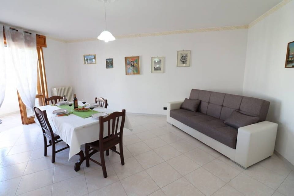 Dining Room, Living Room