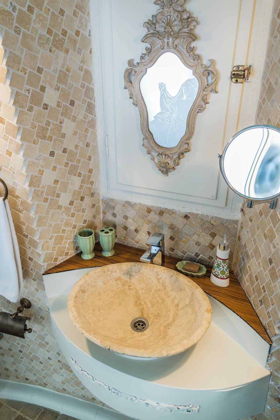 Deluxe Double Room | Bathroom