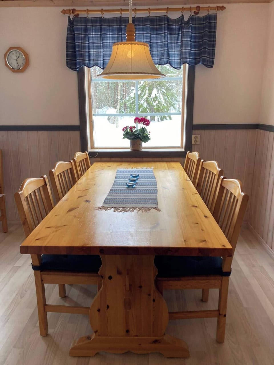 Cabin, 3 Bedrooms, Accessible, Patio | Dining room