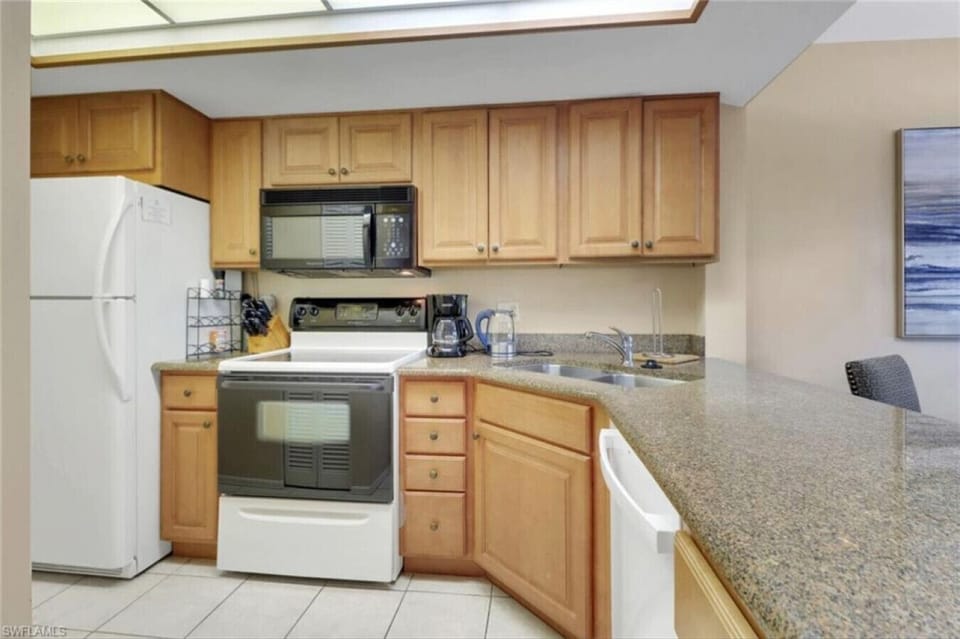 Ample counter space for all your culinary needs.