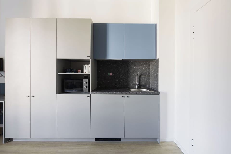 Mini-fridge, microwave, stovetop