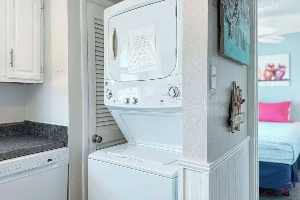 In-unit laundry
