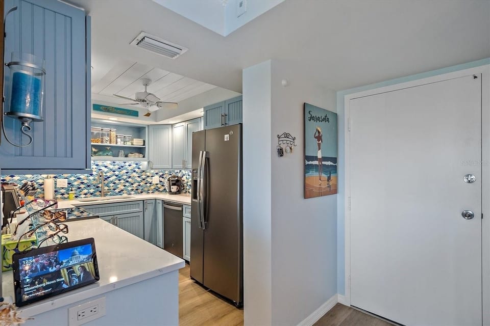Harbor Towers Unit 603 by Tropical Sands Accommodations