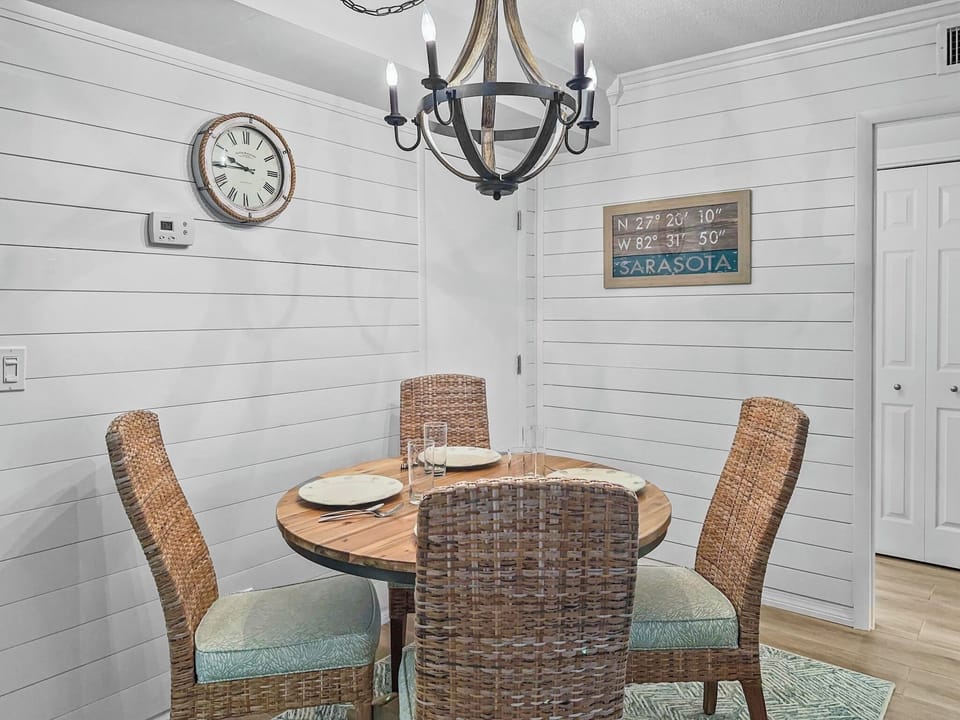 Harbor Towers Unit 603 by Tropical Sands Accommodations