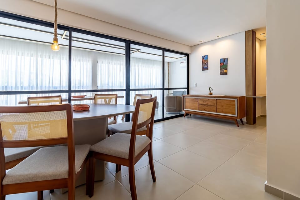 Apartment | Dining