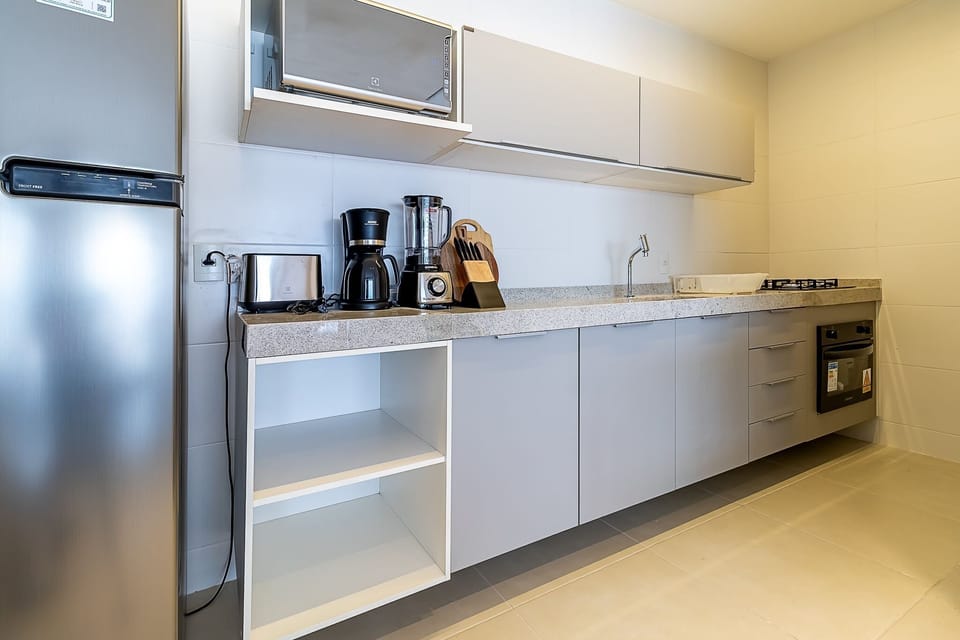 Apartment | Private kitchen | Fridge, microwave, oven, stovetop