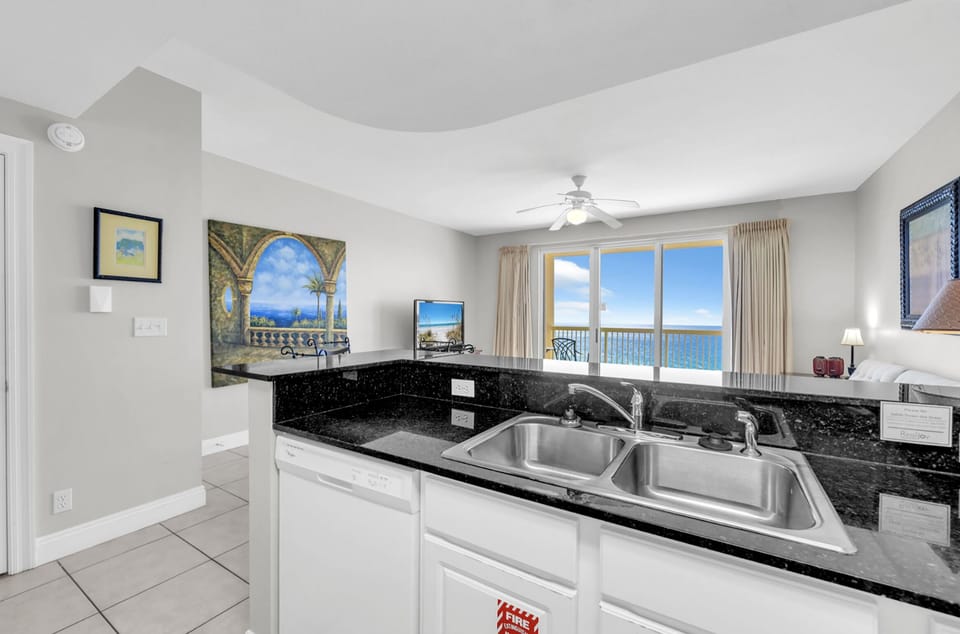 Condo, 1 King Bed with Sofa bed (Calypso 2-2207 West) | Interior