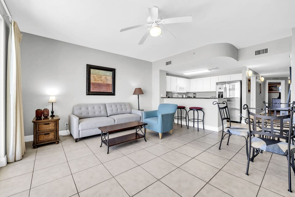 Condo, 1 King Bed with Sofa bed (Calypso 2-2207 West) | Living area