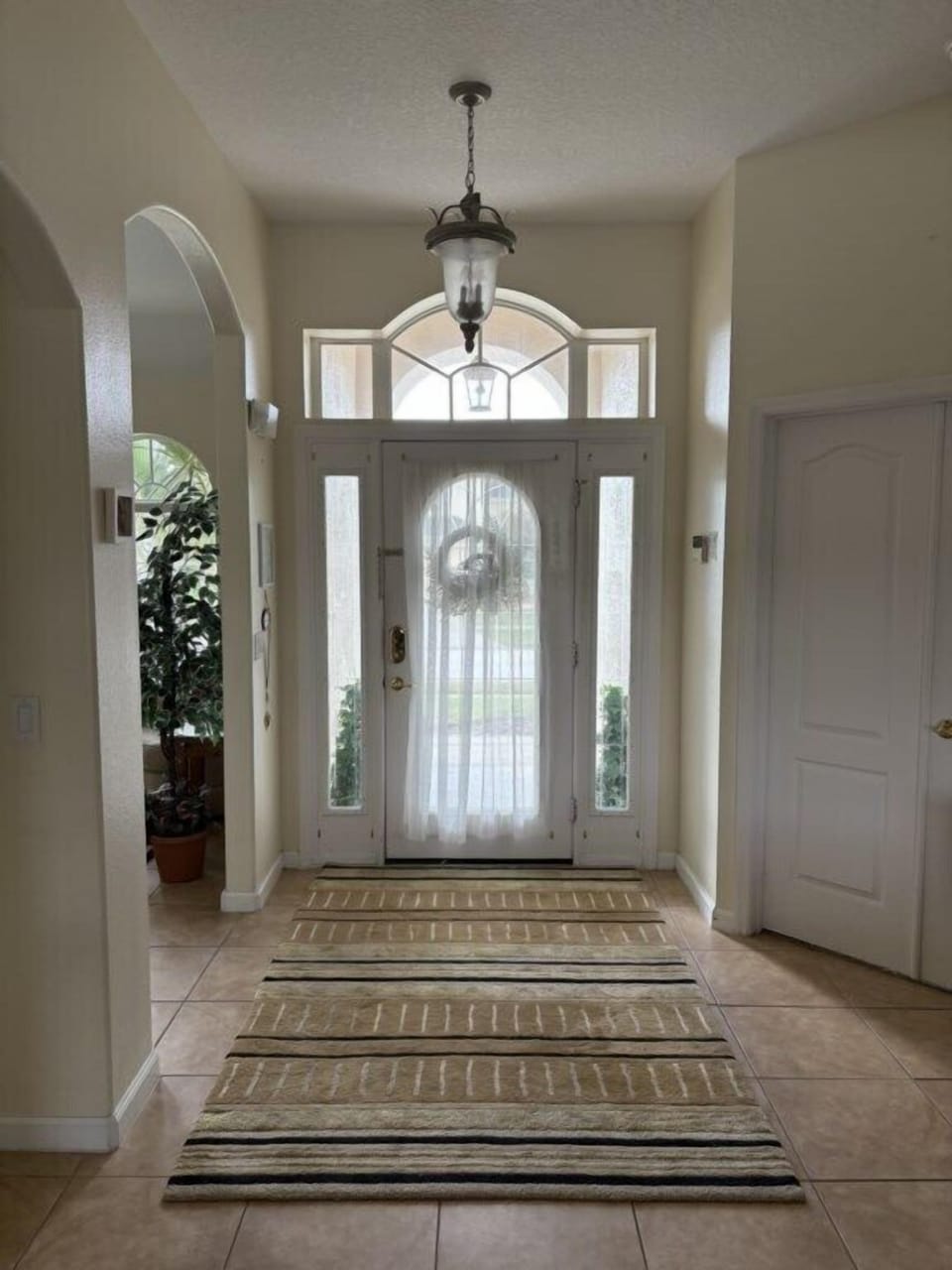Foyer/Entryway