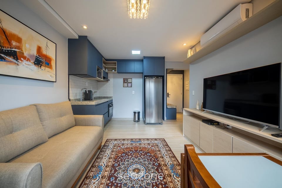Basic Apartment | Living area