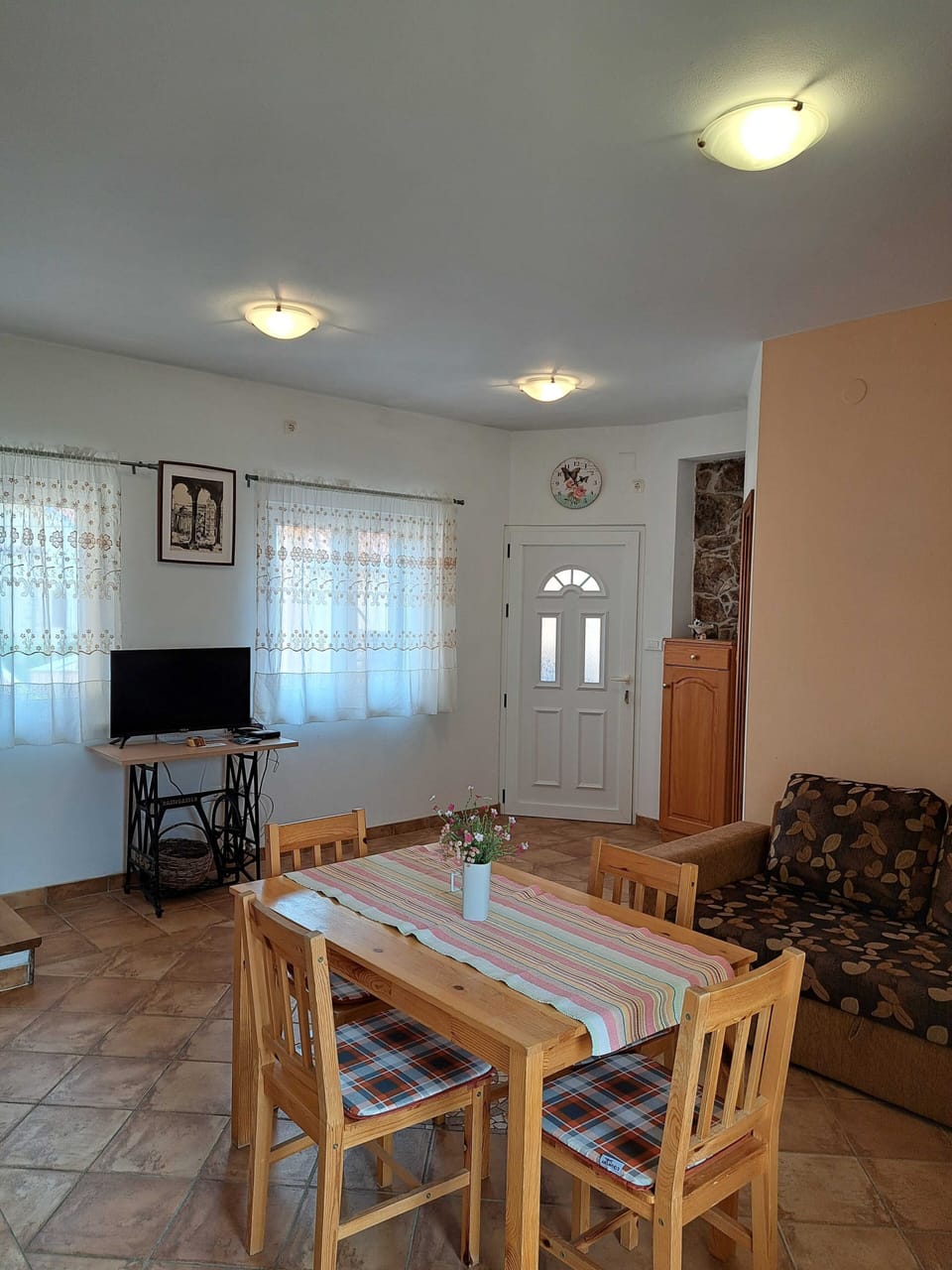 Apartment (TwoBedrom Apartment with Terrace and ) | Living room