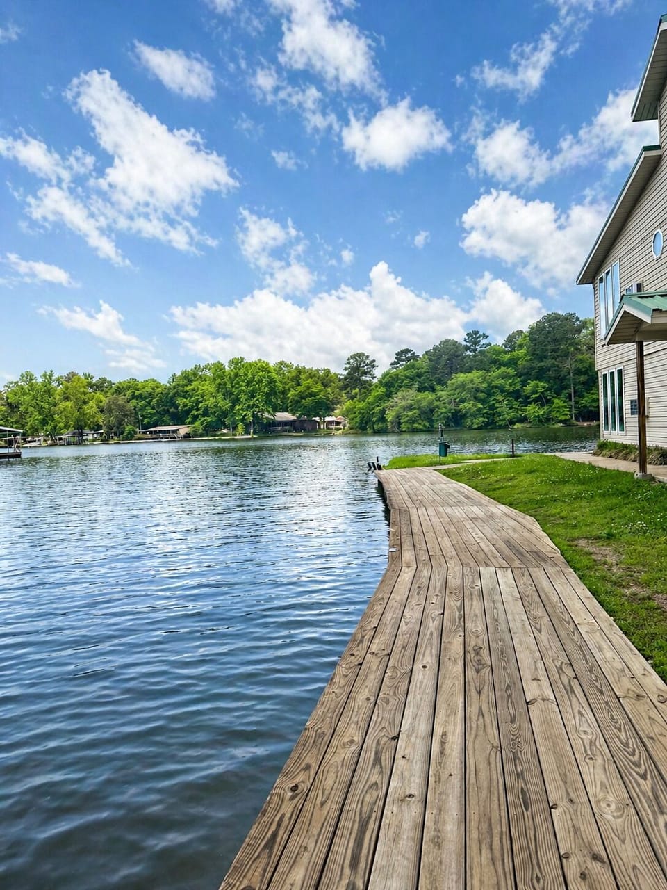 Dock your boat right outside the property. 