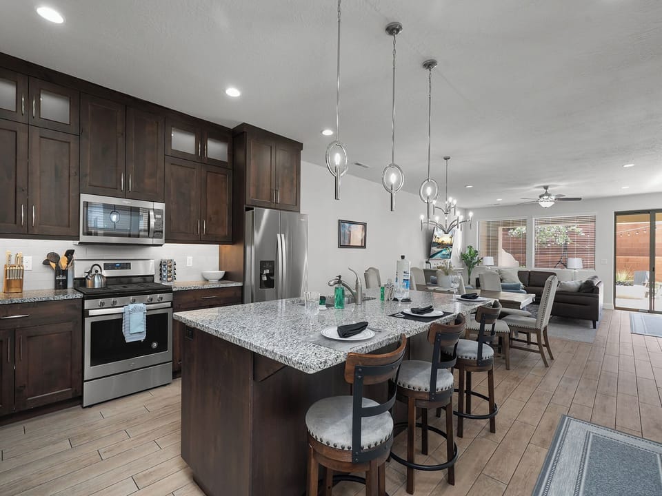 Open concept kitchen and dining space perfect for groups