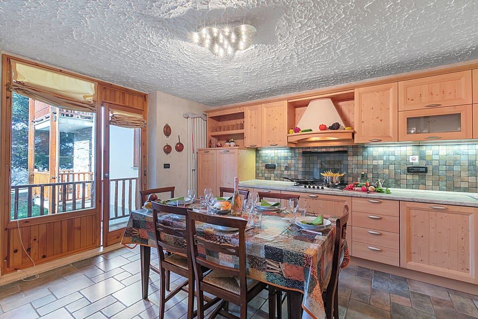 Kitchen and dining area