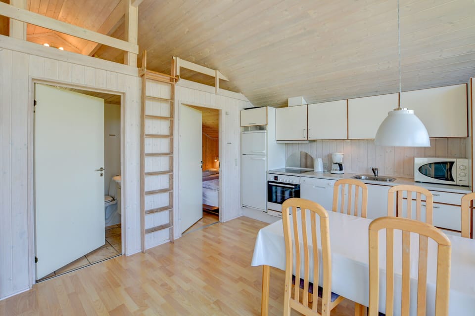 House, 2 Bedrooms, Kitchen (Linen Excluded) | Living area | Flat-screen TV, heated floors