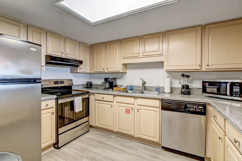 Fully equipped kitchen