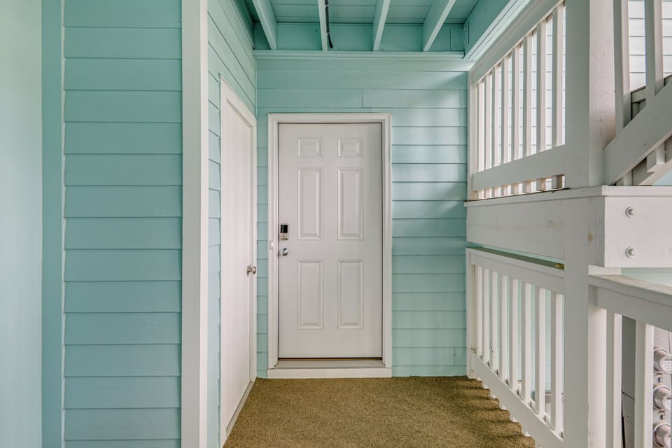 Unit Entrance