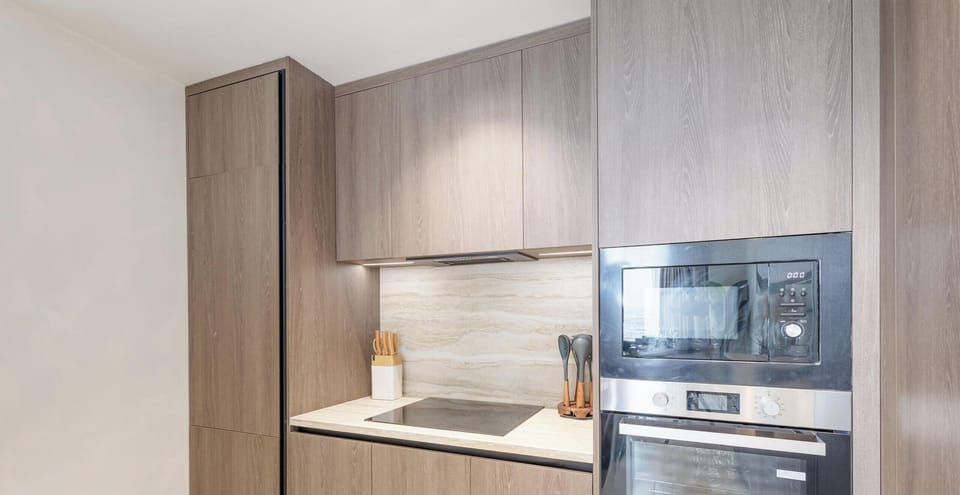 Duplex, Balcony, Canal View | Private kitchen