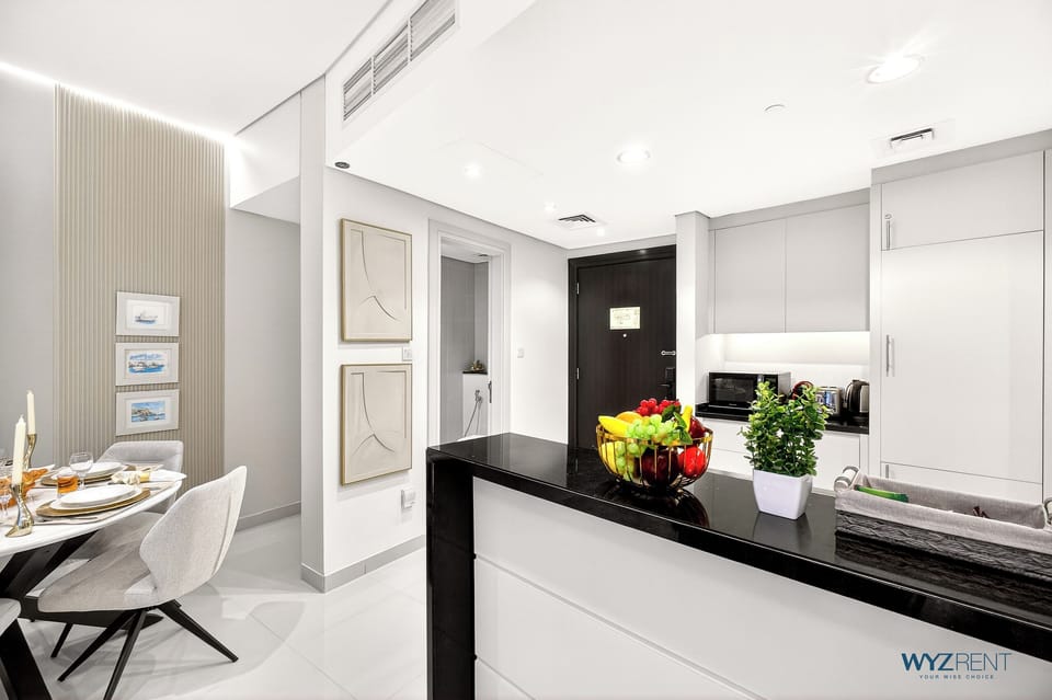 Apartment, Pool View | Dining