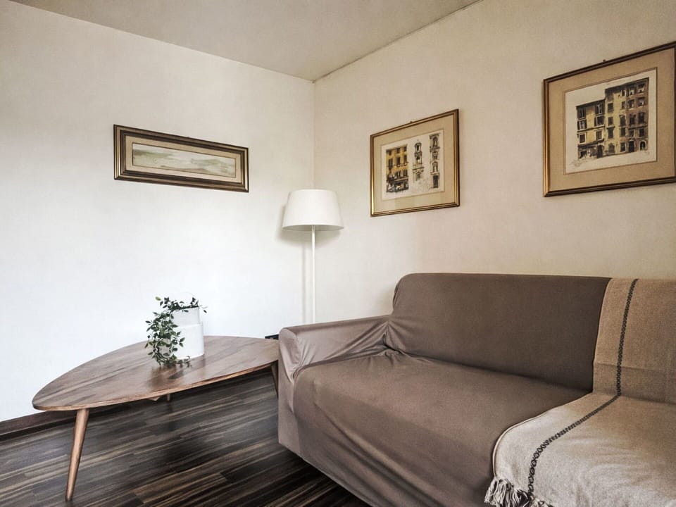 Furniture, Interior Design, Flooring, Wall, Floor, Wood, Couch, Room, Living Room, Picture Frame